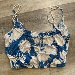 Urban Outfitters Tank Cropped Top Floral Blue and Cream Size XS